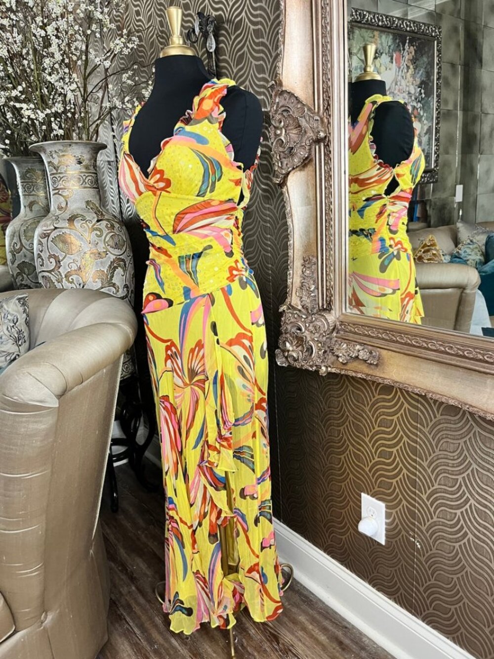 BCBG max Zaria yellow silk colorful floral dress - Picture 2 of 8